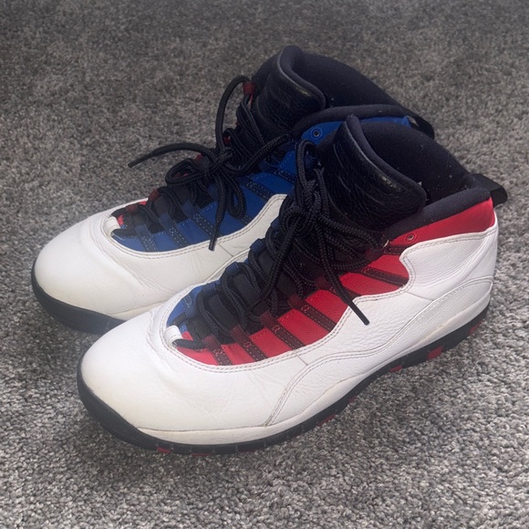 Jordan Sneakers White Red Blue - Picture 2 of 6